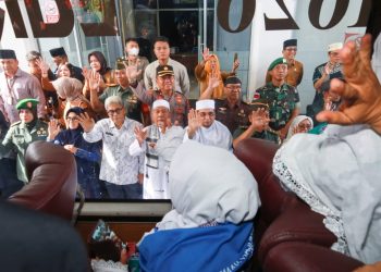 Pemko Pematang Siantar bersama MUI dan Forkopimda memberangkatkan jamaah calon haji ke Makkah.( Nawasenanews/ Ist)