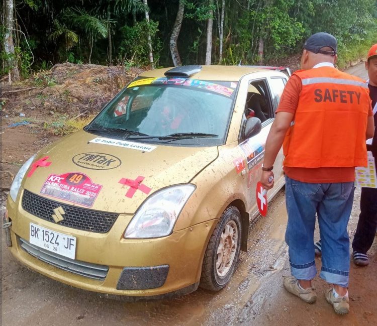 KFC Danau Toba Rally 2023 di Hutan TPL Aek Nauli merupakan perlombaan adrenalin yang dipenuhi sportifitas dan etika.(Nawasenanews/Ist)