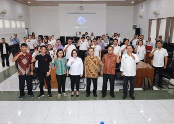 Para peserta yang mengikuti Bimbingan Teknis Penyusunan Masterplan Kota Cerdas (Smart City) dan Quick Win Program Unggulan Tahap II, di Ruang Serbaguna Pemko Pematang Siantar, Rabu (09/08/2023)