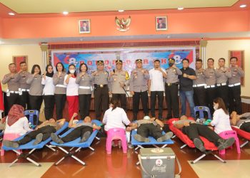 Foto : Polres Pematang Siantar saat laksanakan bhakti sosial donor darah dalam rangka HUT Lalu Lintas (Lantas) Ke 68 Tahun 2023. (Nawasenanews/Ist)