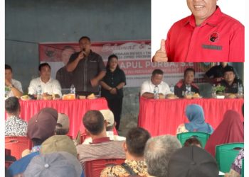 Keterangan Foto : Anggota DPRD Provinsi Sumatera Utara Mangapul Purba SE saat Reses bersama warga Nagori Silinduk.