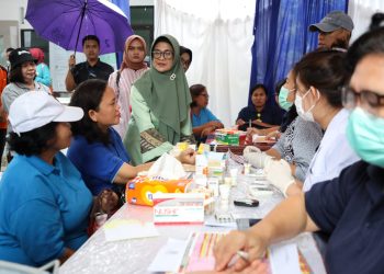 Wali Kota Pematang Siantar turun ke Puskesmas Parsoburan untuk melihat secara langsung kegiatan Germas yang menitik beratkan upaya menurunkan angka penyakit prioritas dan gerakan hidup sehat dengan kebugaran jasmani. ( Nawasenanews/ Ist)