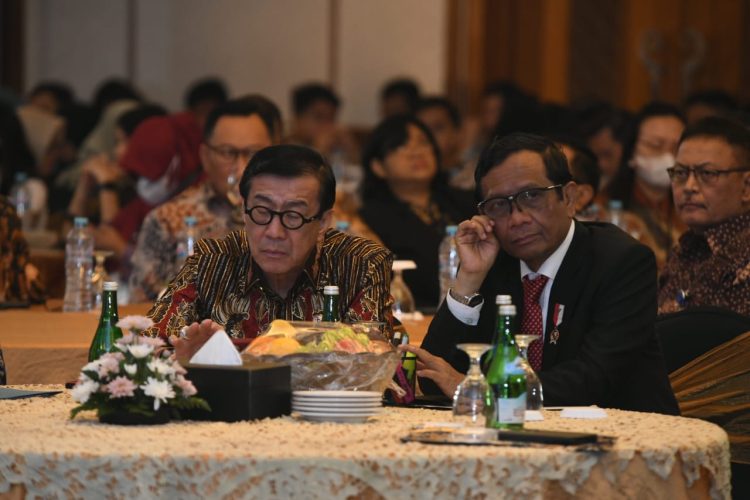 Keterangan Foto : Kemenkumham saat menghimpun masukan dari para pemangku kepentingan guna pembaruan peraturan perundang-undangan terkait pemberantasan tindak pidana korupsi (tipikor) di Indonesia. (Ist)