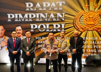 Keterangan Foto : Kapolri Jenderal Listyo Sigit Prabowo saat memastikan bahwa akan menindaklanjuti instruksi serta pengarahan dari Presiden Joko Widodo (Jokowi) dalam Rapat Pimpinan (Rapim) TNI-Polri 2024.(Ist)