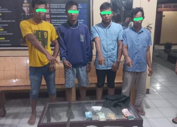 Sebanyak 4 tersangka diduga pelaku Curas yang ditangkap Polsek Serbelawan.( Nawasenanews/ Ist)