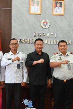 Pemkab Humbang Hasundutan Tandatangani MoU dengan Bapas Kelas II Sibolga