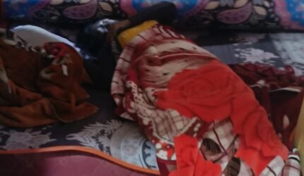 Seorang wanita lanjut usia bernama Reslin br Naibaho (60) ditemukan meninggal dunia di rumahnya di Jalan Angga Rajim, Kelurahan Parapat, Kecamatan Girsang Sipangan Bolon, Kabupaten Simalungun, Minggu (5/4/2026) sekira pukul 15.30 WIB.( Nawasenanews/ Ist)